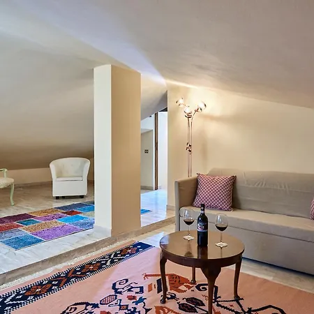 Palazzetto Apartment *
